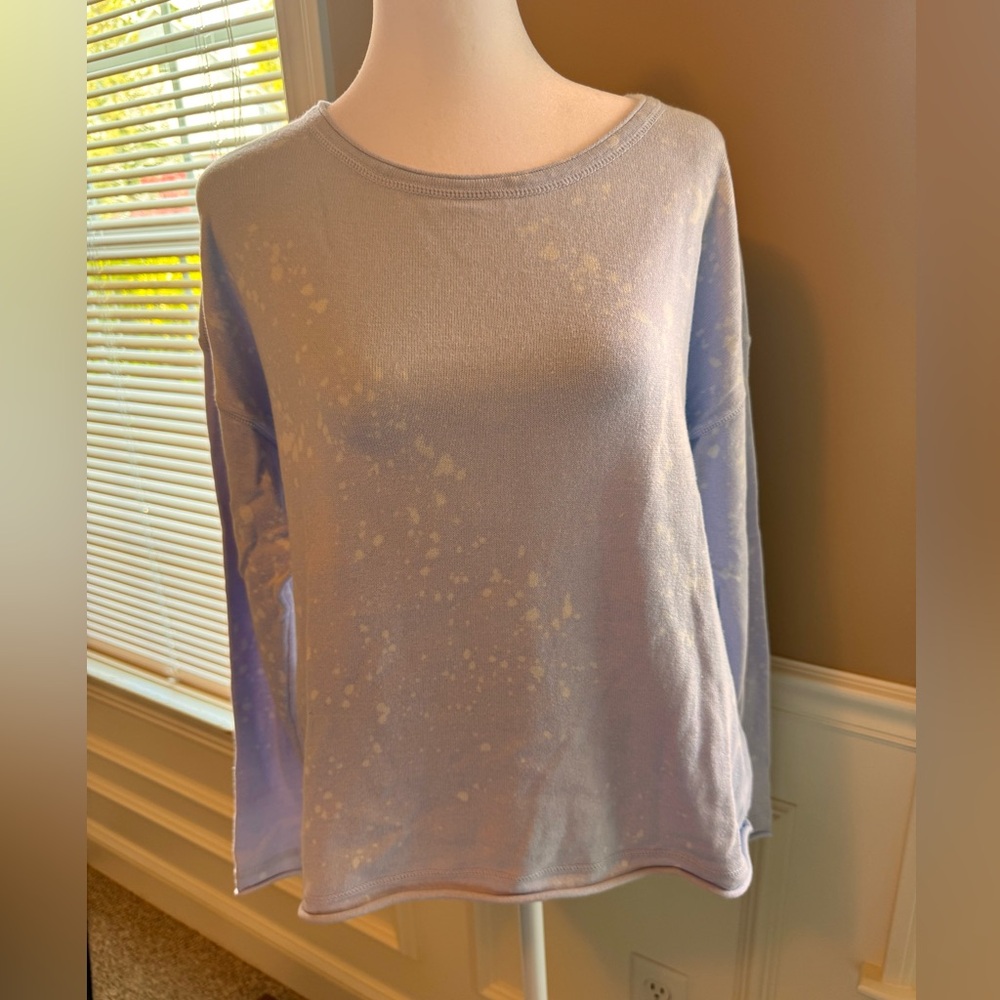 Lisa Todd, Women's Lavender Long Sleeve sweater